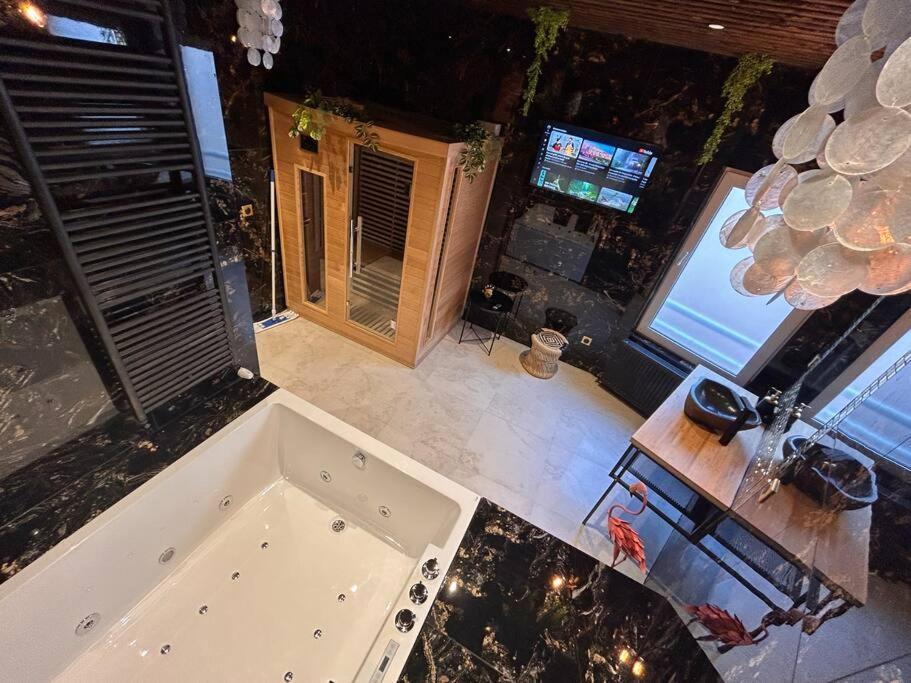 Esprit Africa, Spa Et Sauna De Luxe Mulhouse Dış mekan fotoğraf